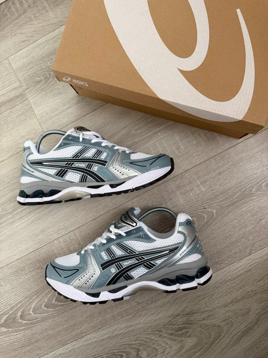 ASICS GEL-KAYANO 14 ‘WHITE FJORD GREY’