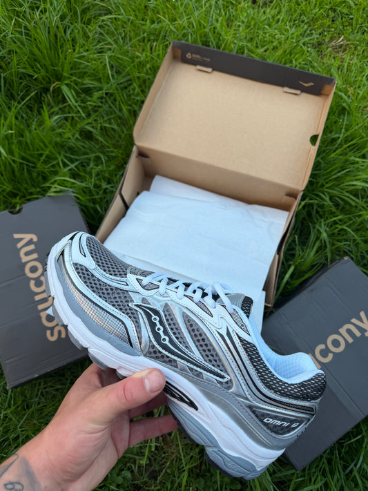 SAUCONY PRO GRID OMNI 9 'GREY SILVER'
