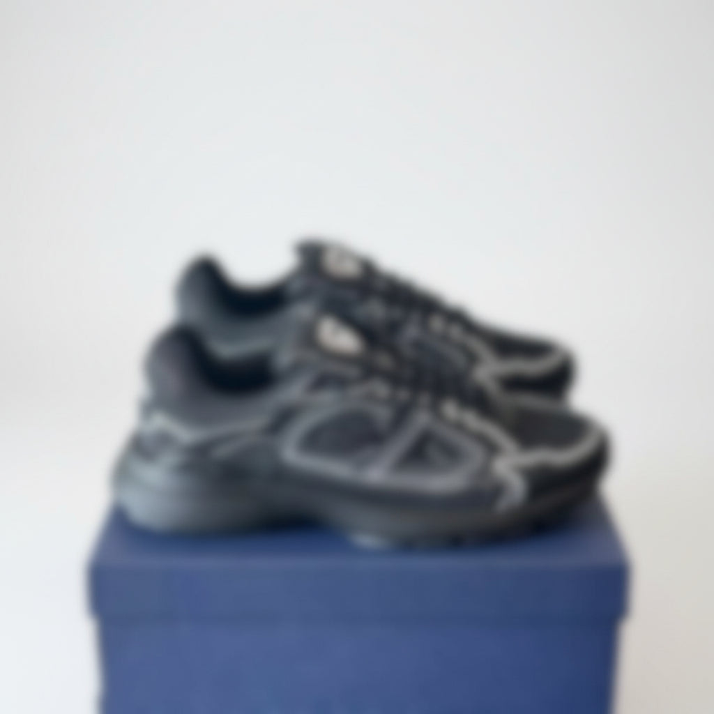 B30 Trainers